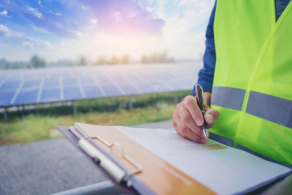 Što je sve potrebno za izgradnju kućne solarne elektrane?